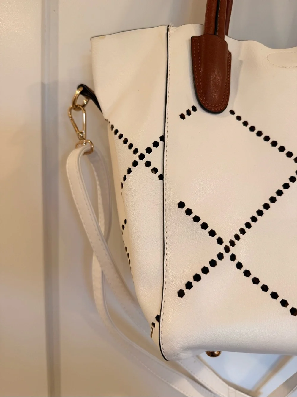 Louenhide White Laser Cut Tote with Crossbody Strap & Pouch